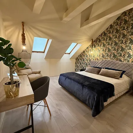 Ly Apartamentai